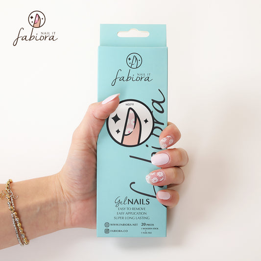 Sweet Daisy Ng/210